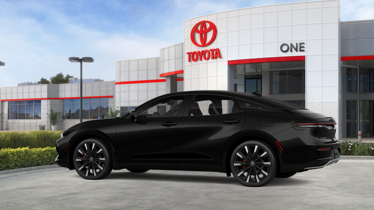New 2027 Inked Toyota  Platinum image 39