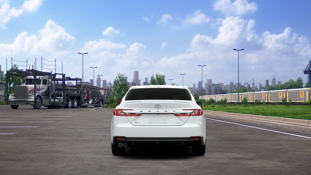 2026 Toyota Camry SE photo 7