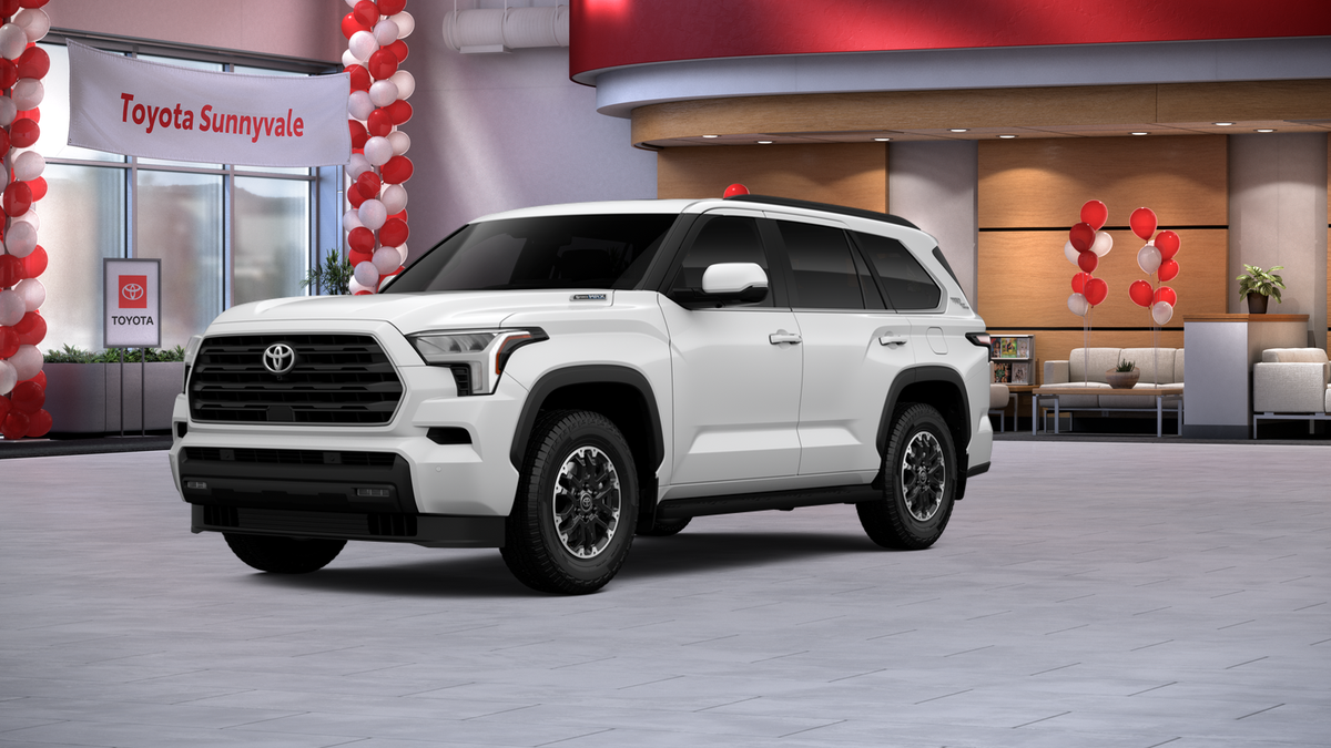 2026 Toyota Sequoia SR5 4WD i-FORCE MAX Hybrid's photo