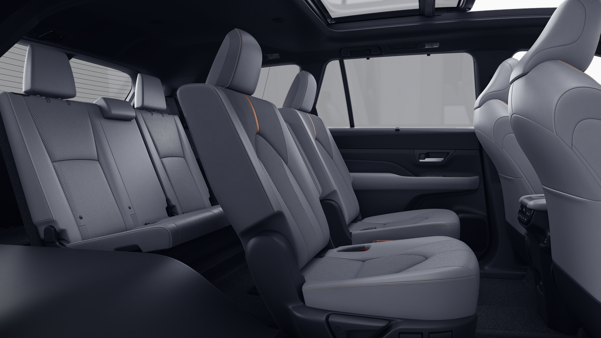 New 2026 Toyota Grand Highlander Hybrid SUV