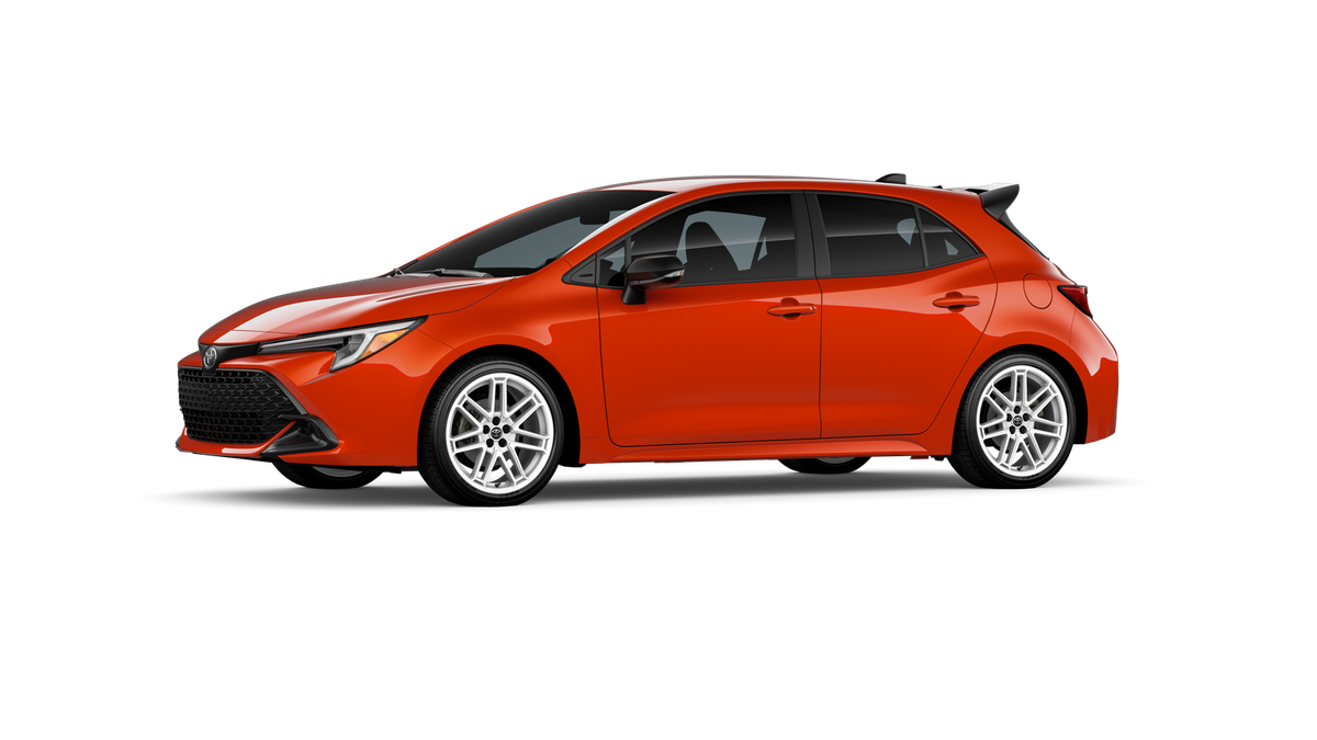 2026 Toyota Corolla SE photo 3