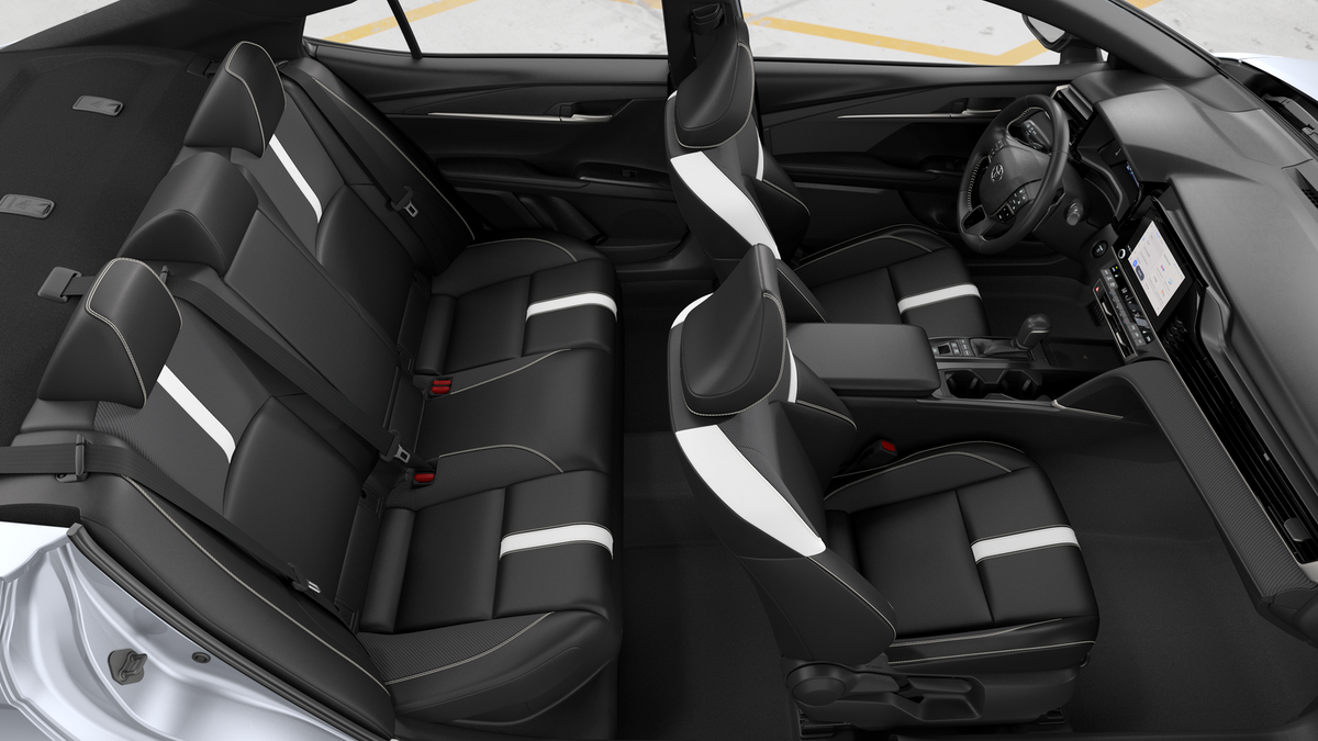 Camry SE 2.5L 4-Cyl. Engine All-Wheel Drive [21]