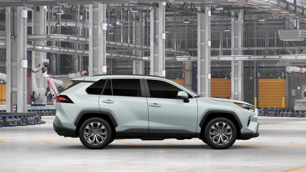 2025 Toyota RAV4 Hybrid XLE Premium photo 11