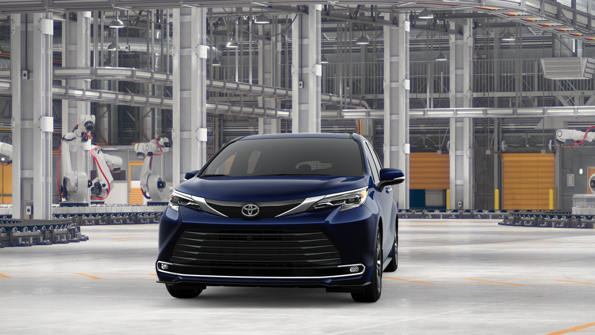 Sienna Platinum 2.5L Hybrid Engine All-Wheel Drive [16]