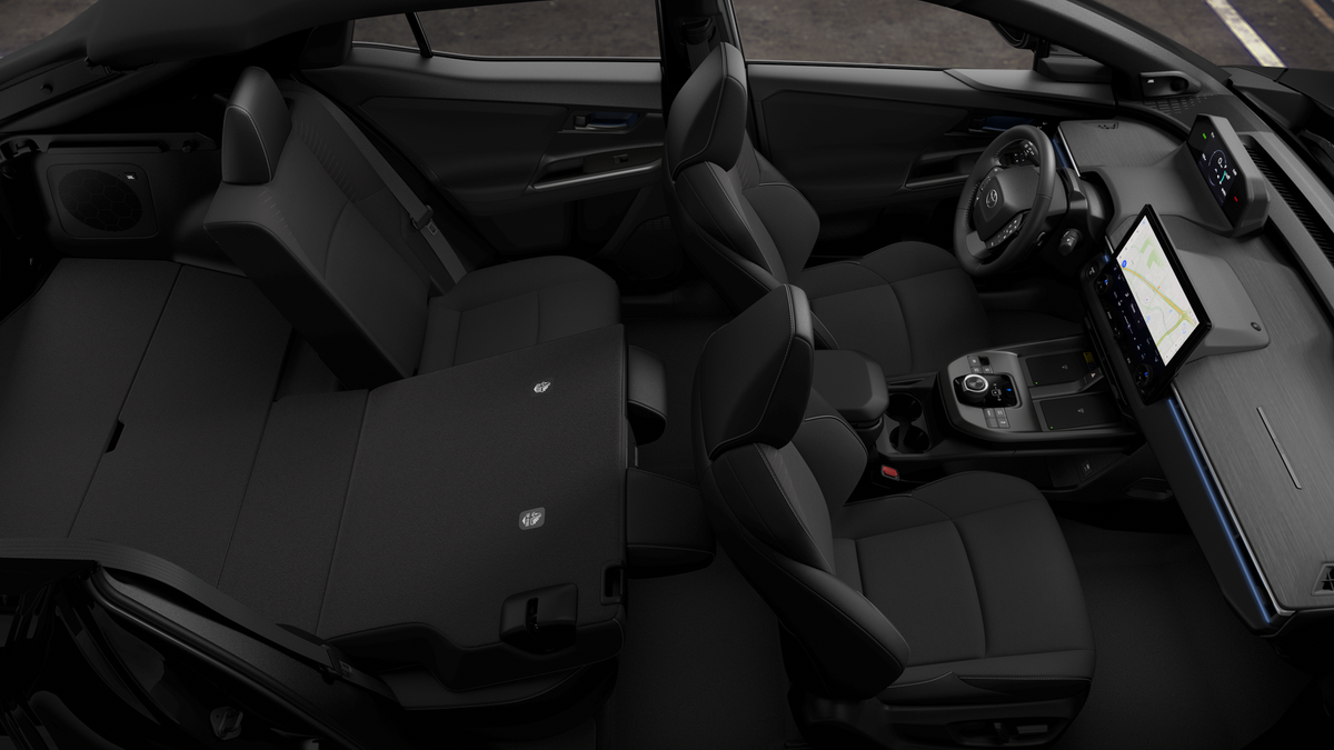 New 2026 Wind Chill Pearl <sup>1</sup> Toyota  XSE image 5