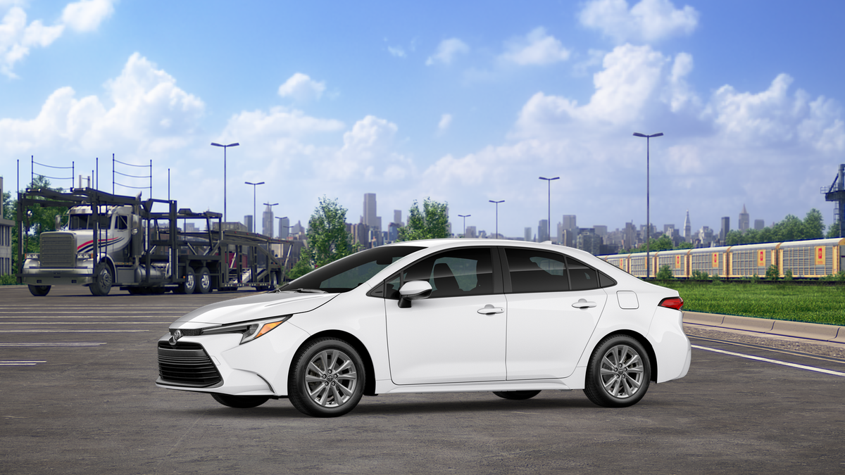 New 2027 Ice Cap Toyota  LE image 5