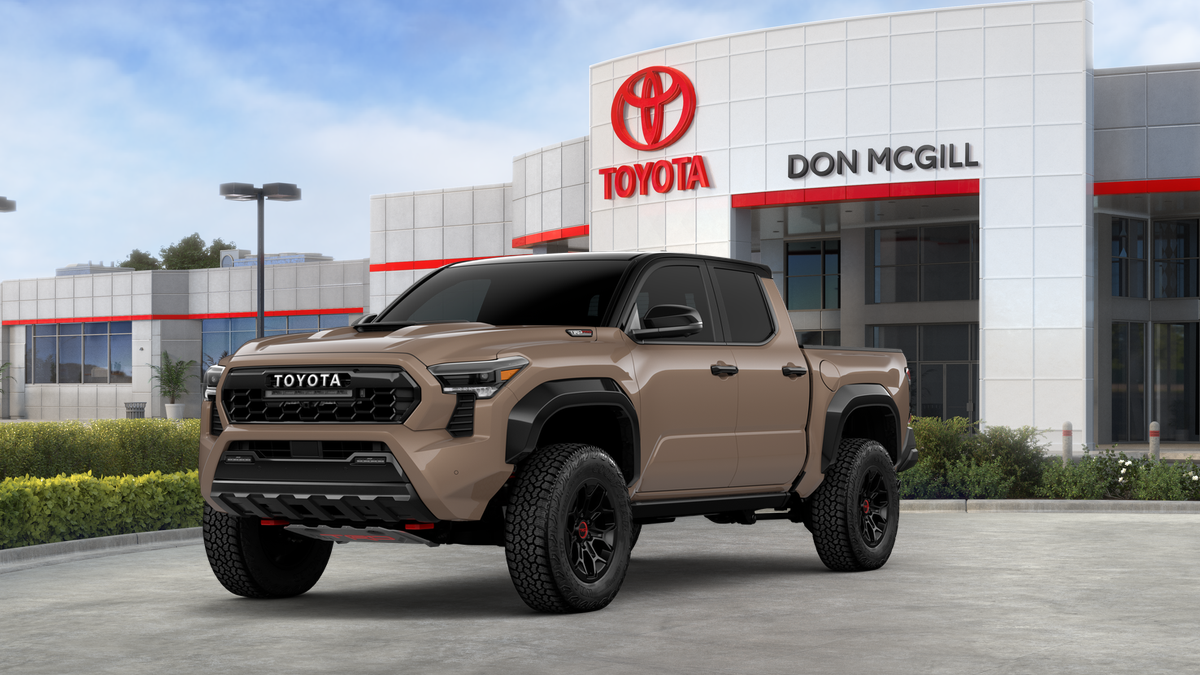 2025 Toyota Tacoma TRD Pro Double Cab photo 2