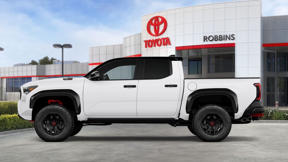 2026 Toyota Tacoma TRD Pro Double Cab photo 4