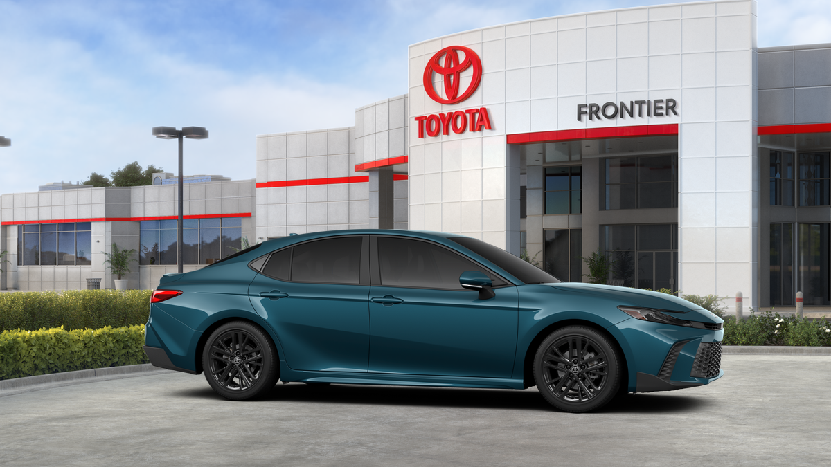 Camry SE 2.5L 4-Cyl. Engine Front-Wheel Drive [12]