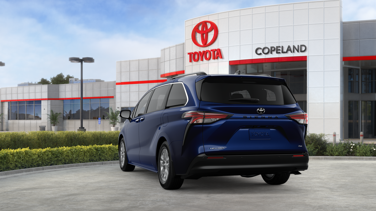 New 2026 Toyota Sienna Van