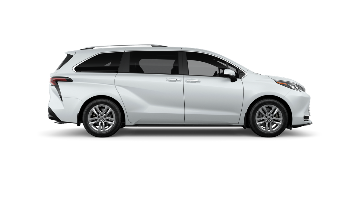 New 2026 Wind Chill Pearl <sup>1</sup> Toyota  Limited image 14