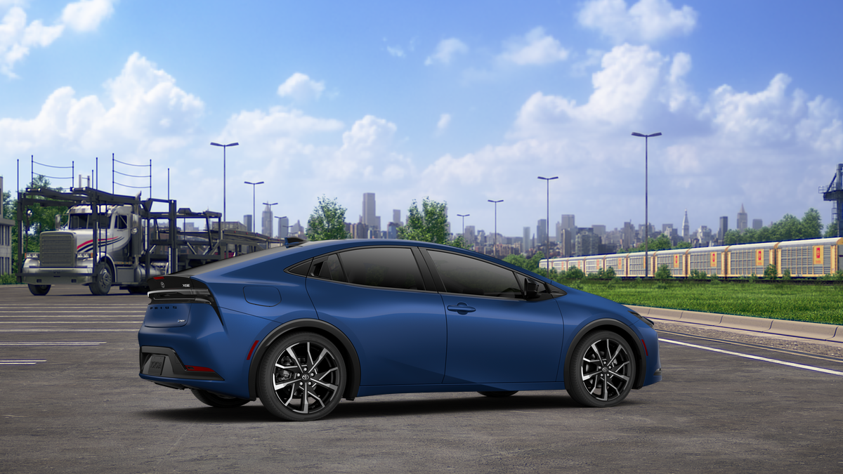 New 2027 Toyota Prius Plug-in Hybrid Sedan