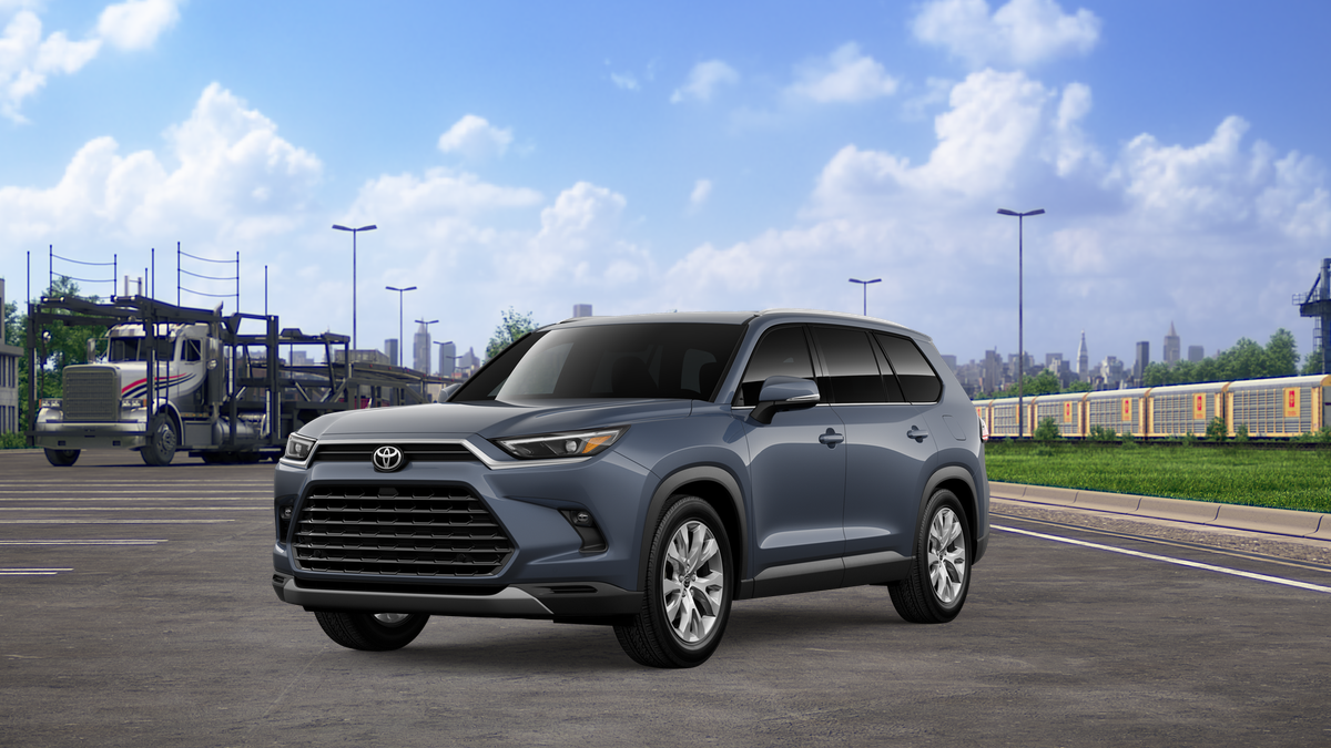 2026 Toyota Grand Highlander's photo