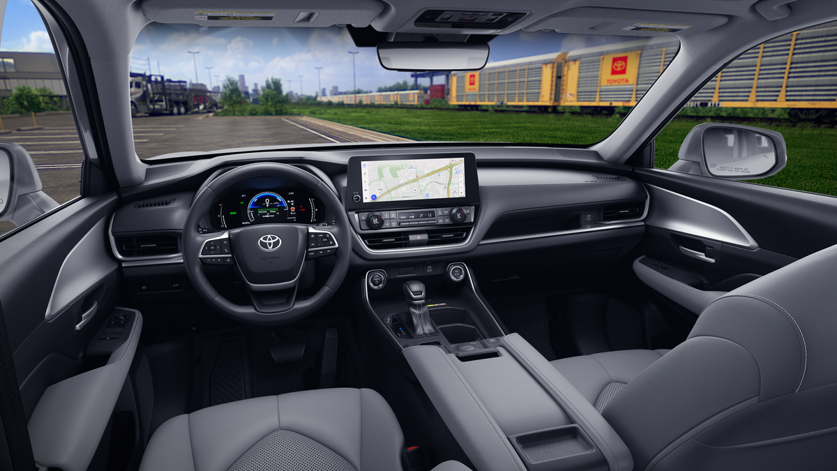 2026 Toyota Highlander Hybrid XLE photo 19
