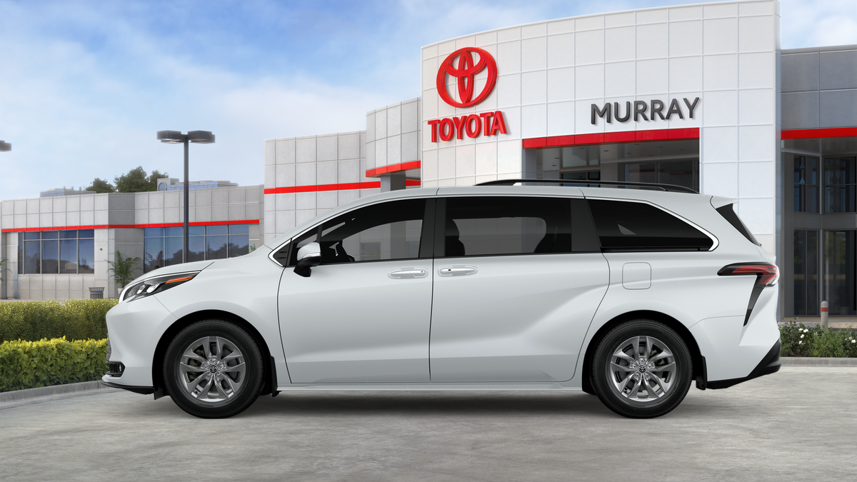 New 2026 Wind Chill Pearl <sup>1</sup> Toyota  XLE image 6