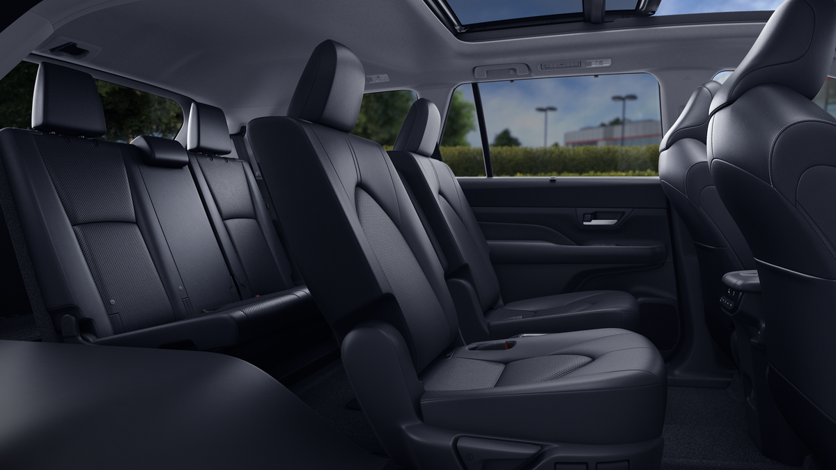 2026 Toyota Grand Highlander XLE photo 50
