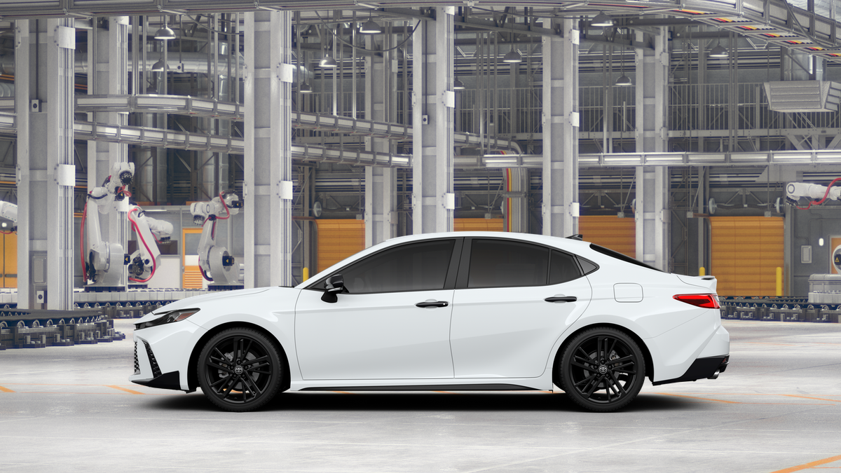 2026 Toyota Camry photo 4