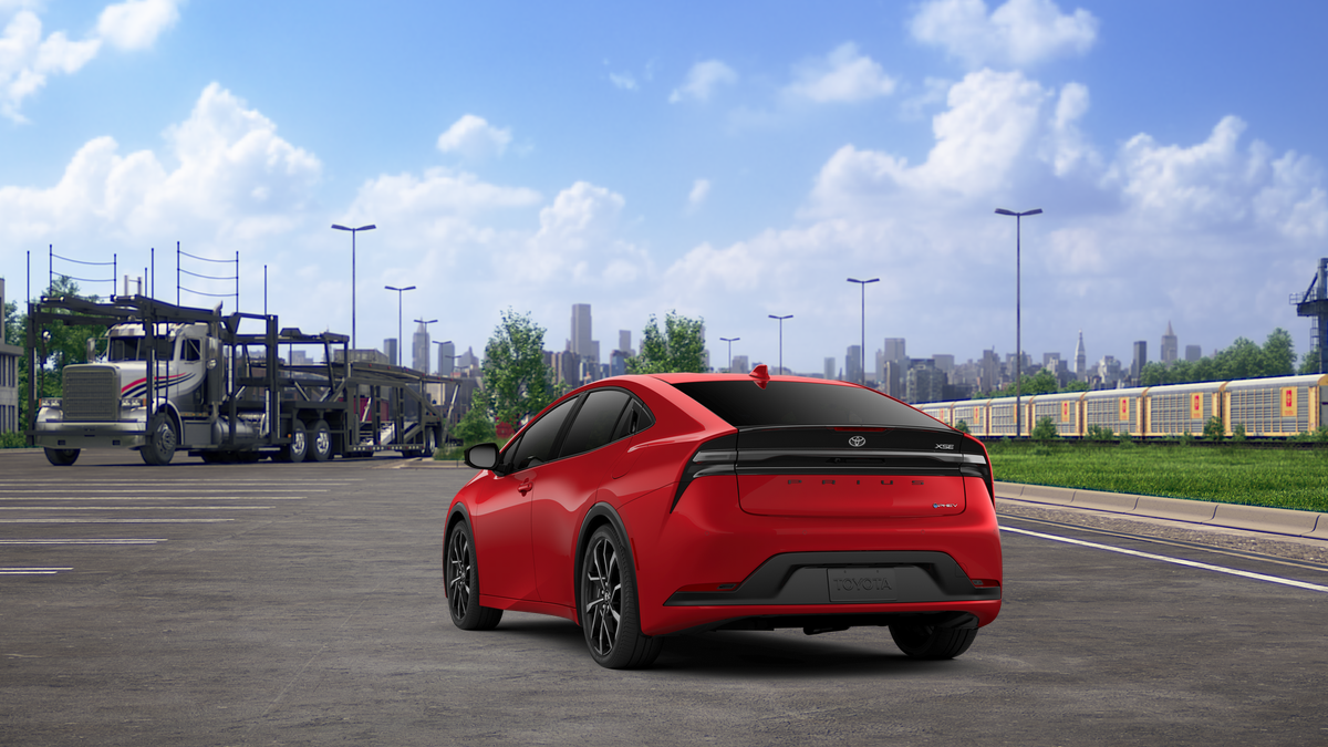 2026 Toyota Prius Plug-in Hybrid XSE photo 6