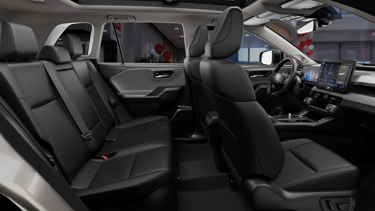 New 2026 Wind Chill Pearl <sup>1</sup> Toyota  Limited image 3