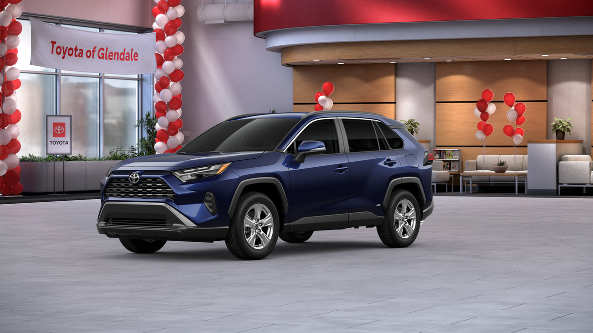 2025 Toyota RAV4 Hybrid XLE photo 32