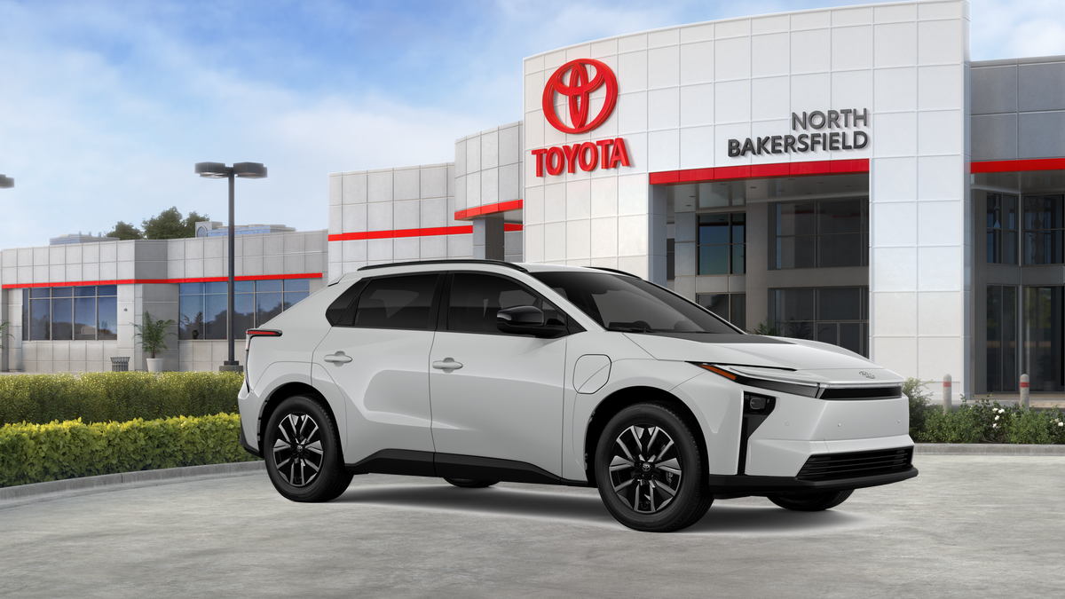 2026 Toyota bZ XLE - Photo 42