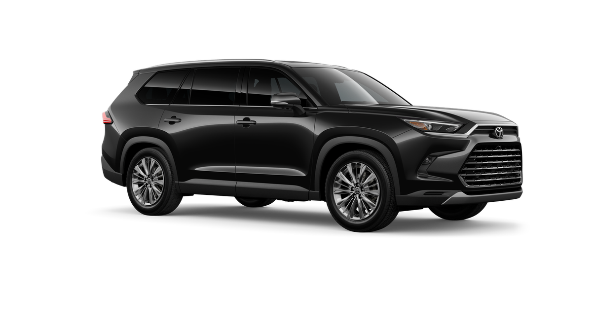 New 2026 Midnight Black Metallic Toyota  Platinum image 16