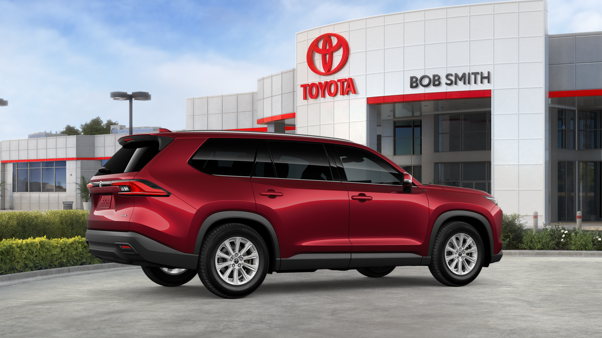 2026 Toyota Grand Highlander XLE - Photo 13