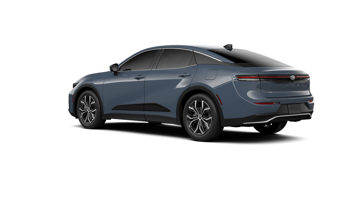 2026 Toyota Crown XLE photo 21
