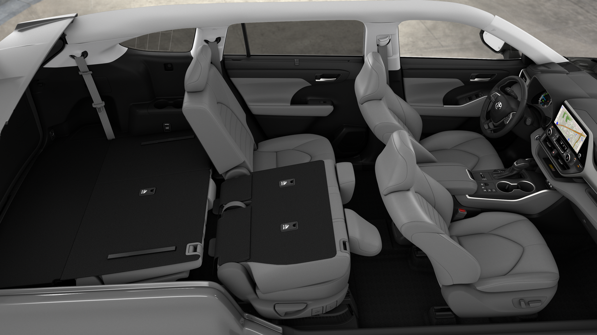 New 2026 Toyota Highlander Hybrid SUV