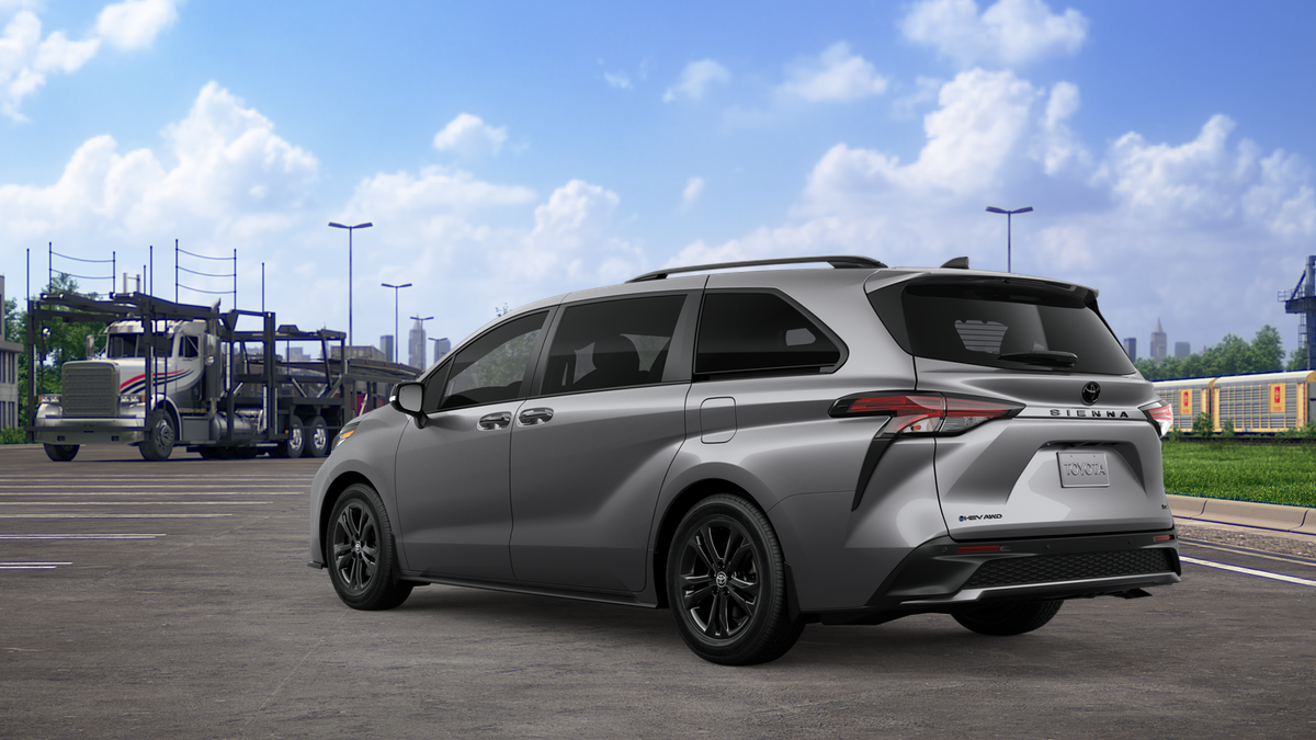 New 2026 Heavy Metal <sup>1</sup> Toyota  XSE image 8