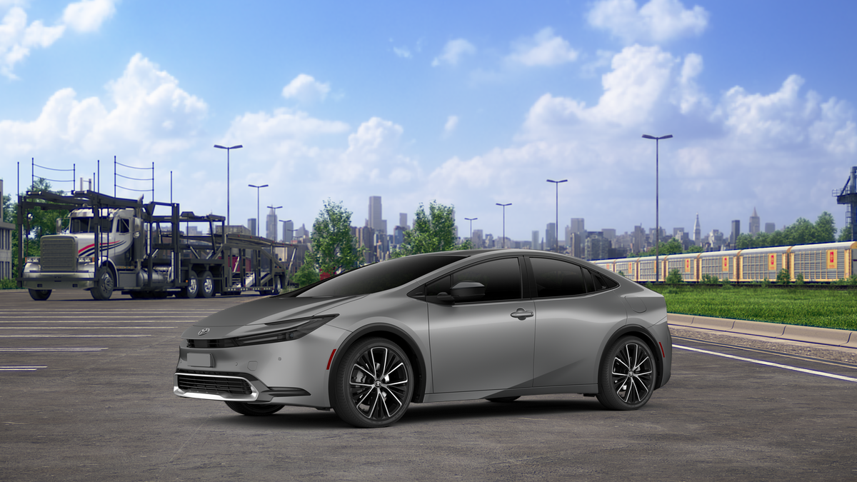 2026 Toyota Prius XLE photo 2