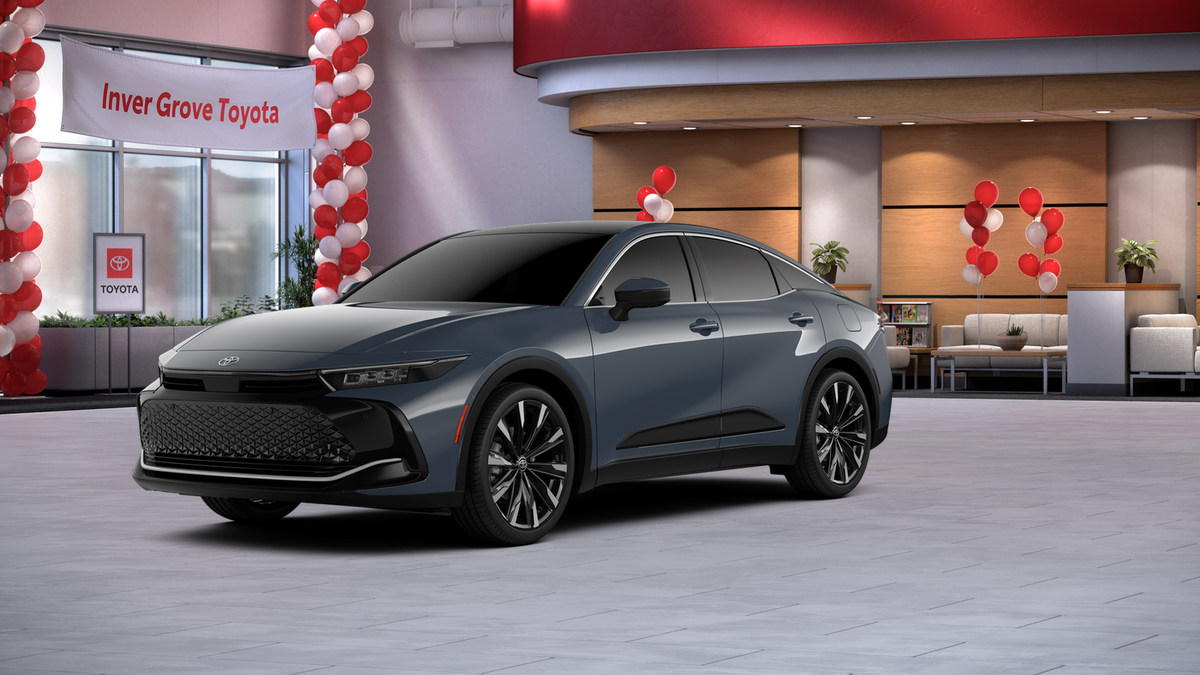 2026 Toyota Crown Platinum