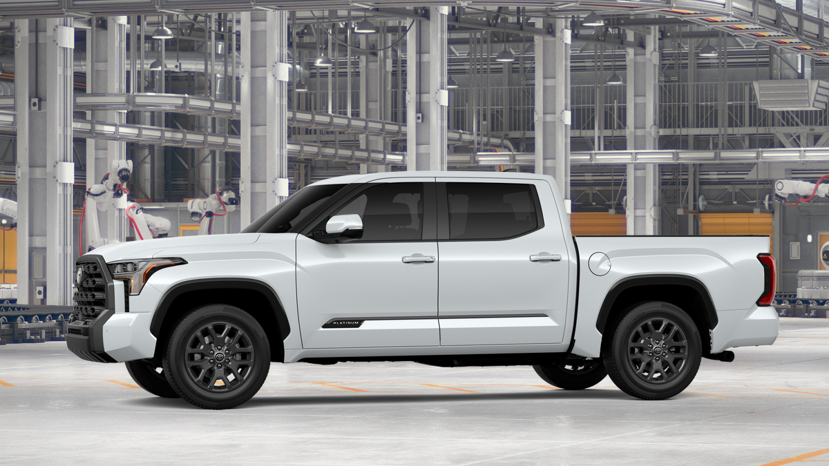 2026 Toyota Tundra Platinum CrewMax photo 5