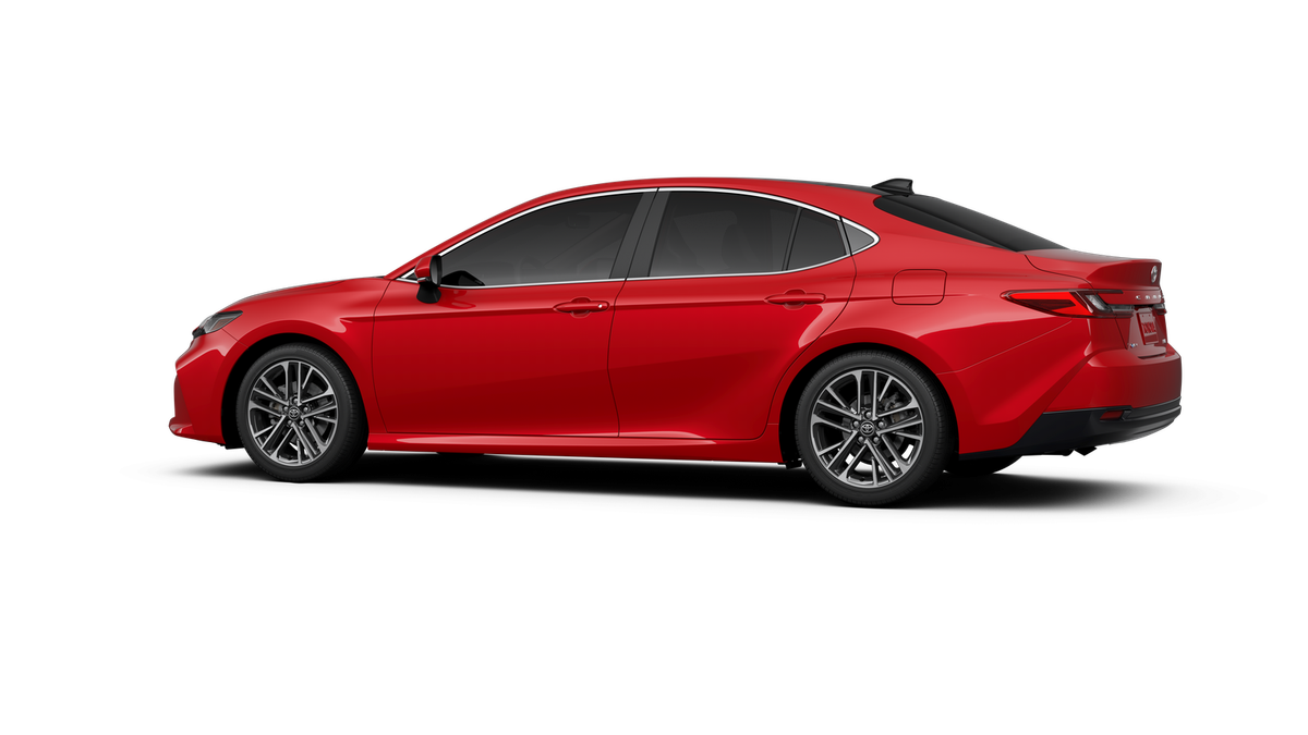 2026 Toyota Camry XLE photo 5