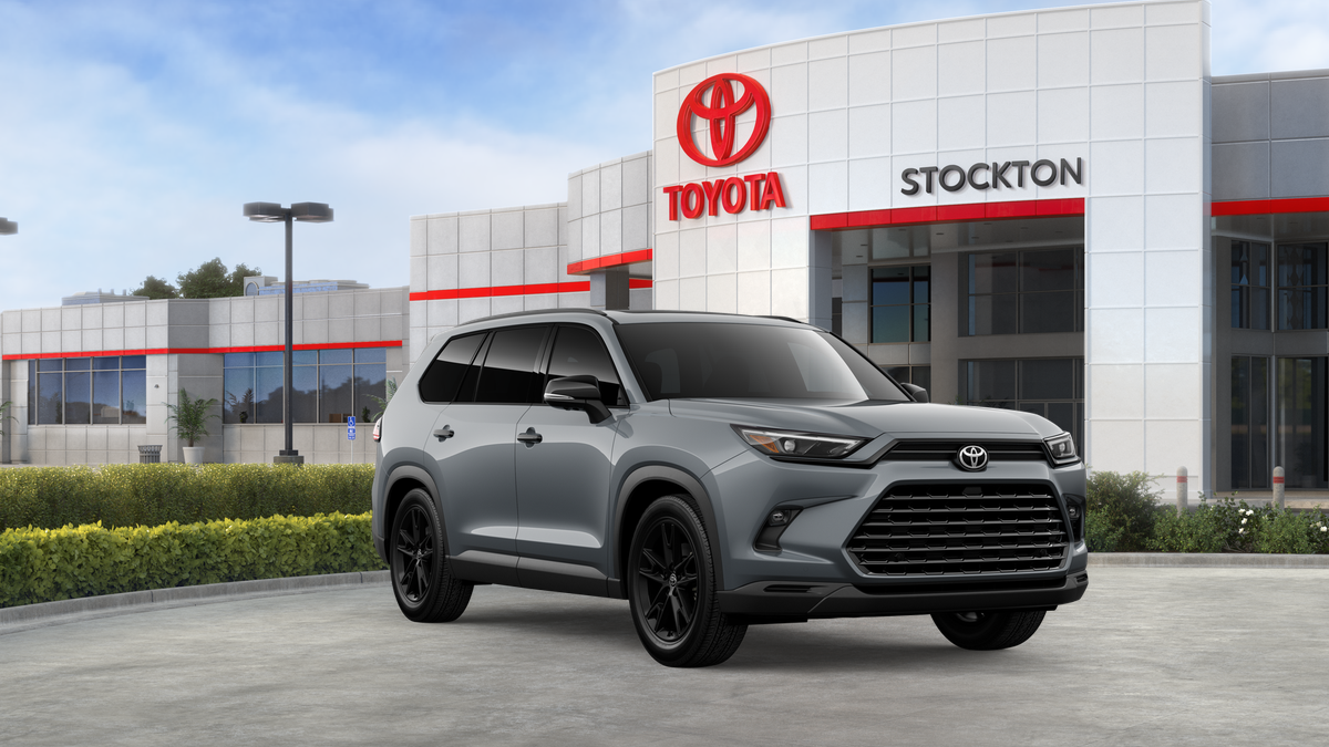 New 2026 Cement Toyota  Nightshade image 17