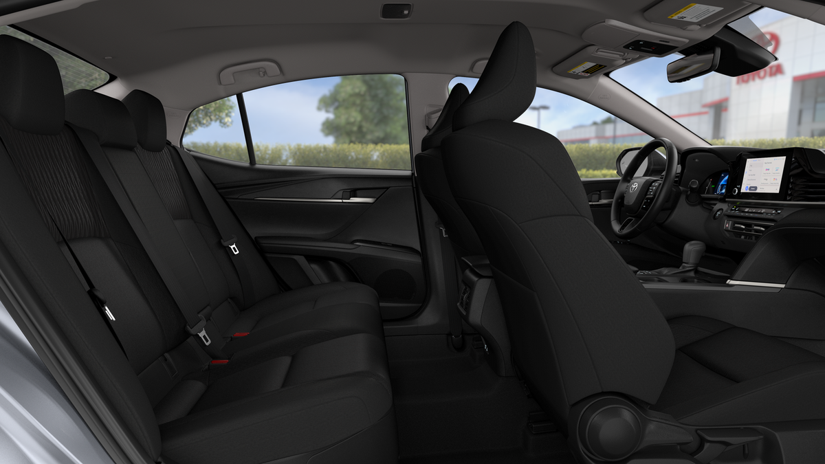 Camry LE 2.5L 4-Cyl. Engine Front-Wheel Drive [20]