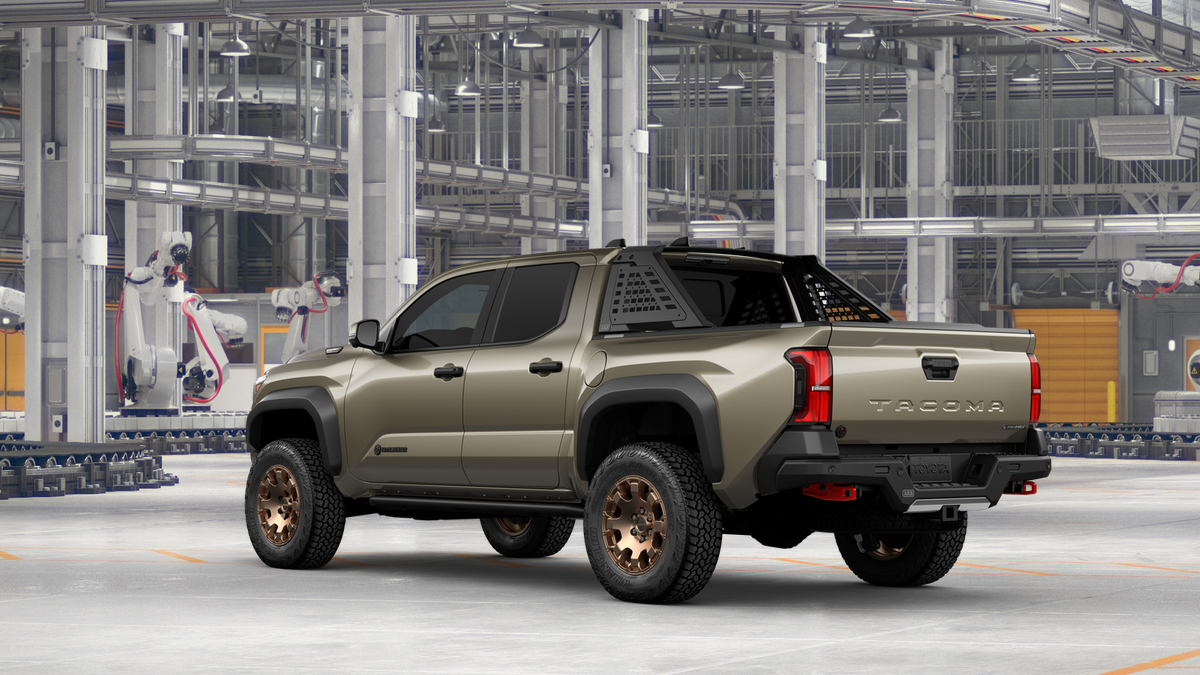 2025 Toyota Tacoma Trailhunter photo 8