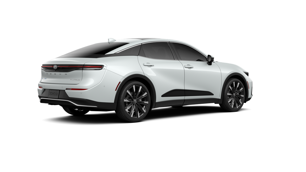 2026 Toyota Crown Platinum photo 11