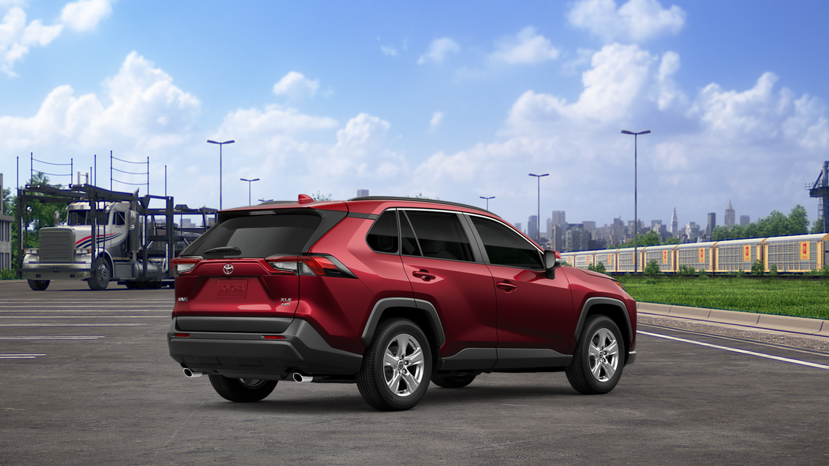 2025 Toyota RAV4 XLE photo 10