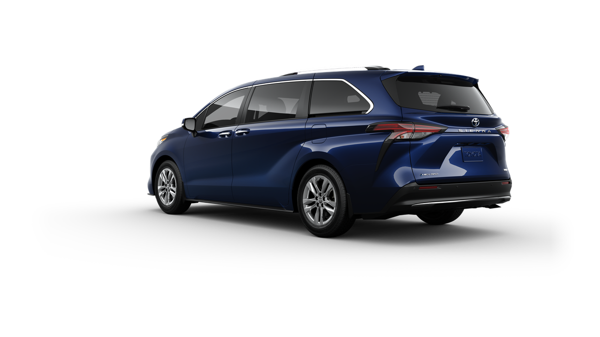 2025 Toyota Sienna Limited photo 6