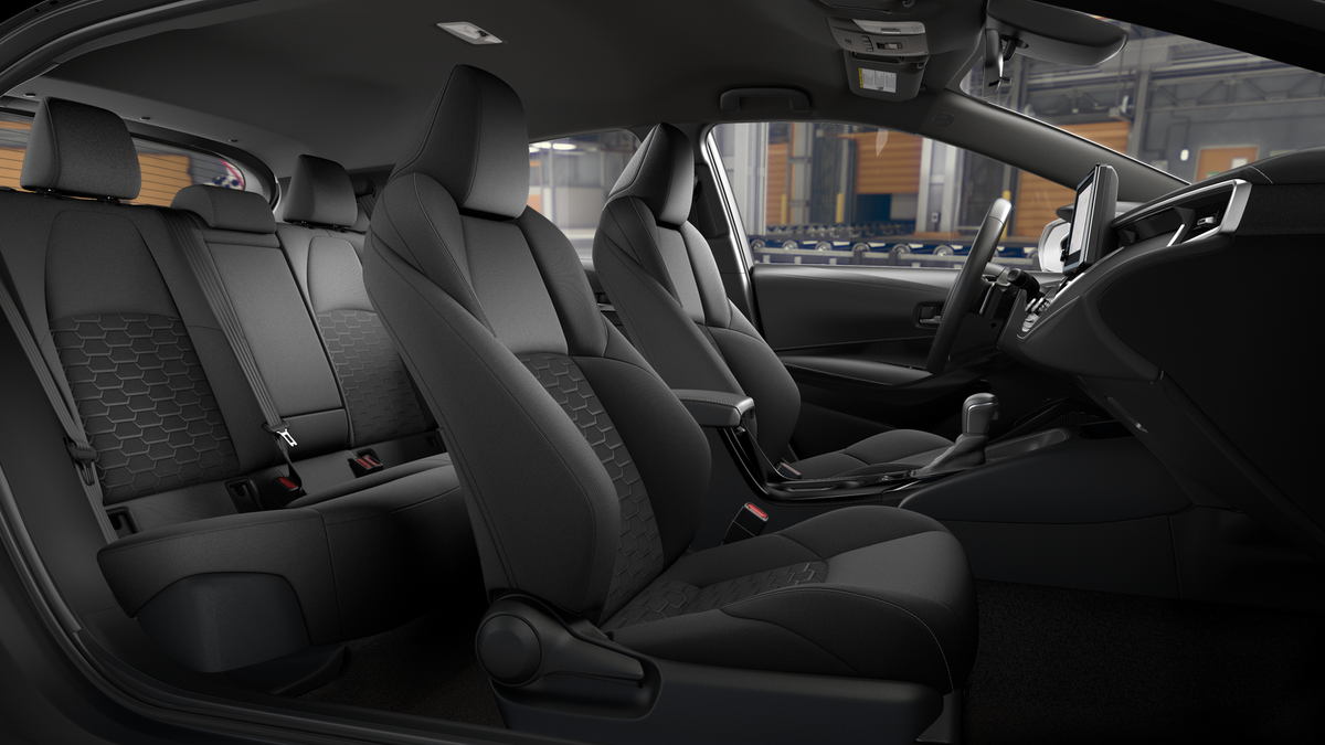 2025 Toyota Corolla SE photo 19