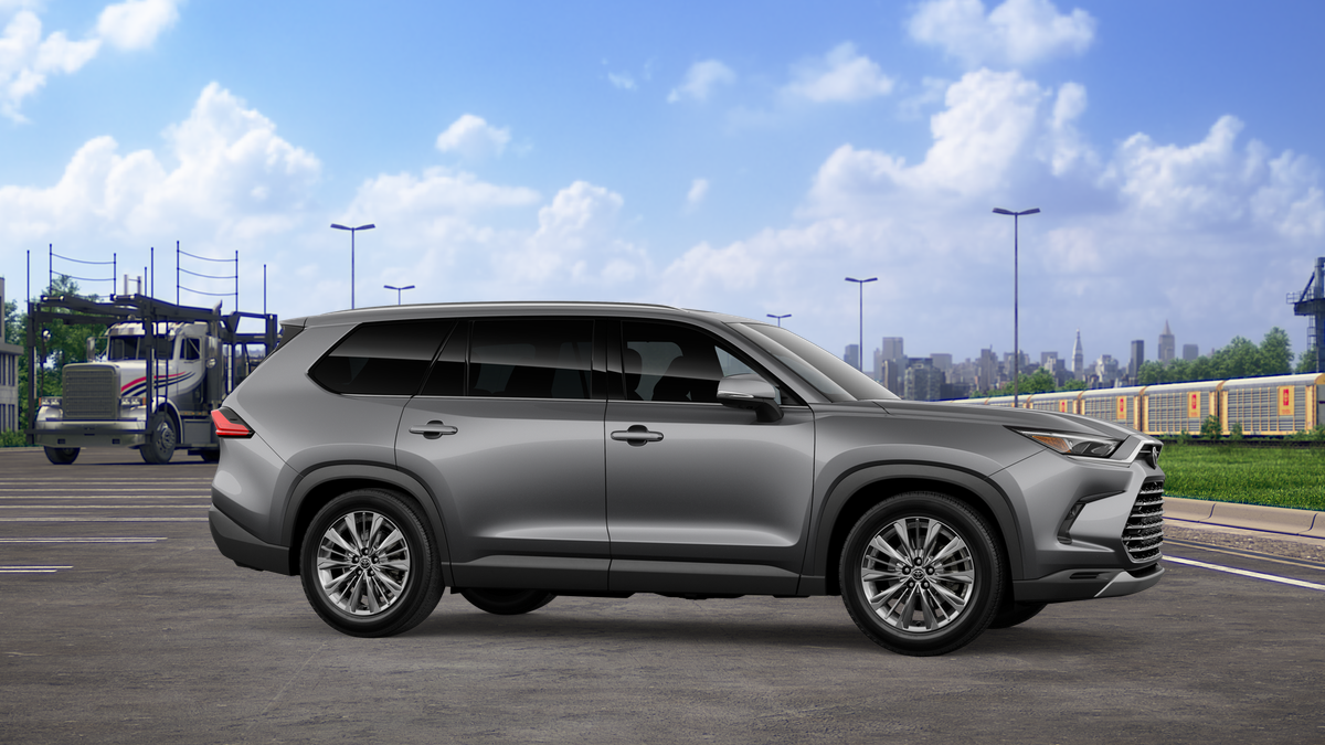 2026 Toyota Grand Highlander Platinum photo 13