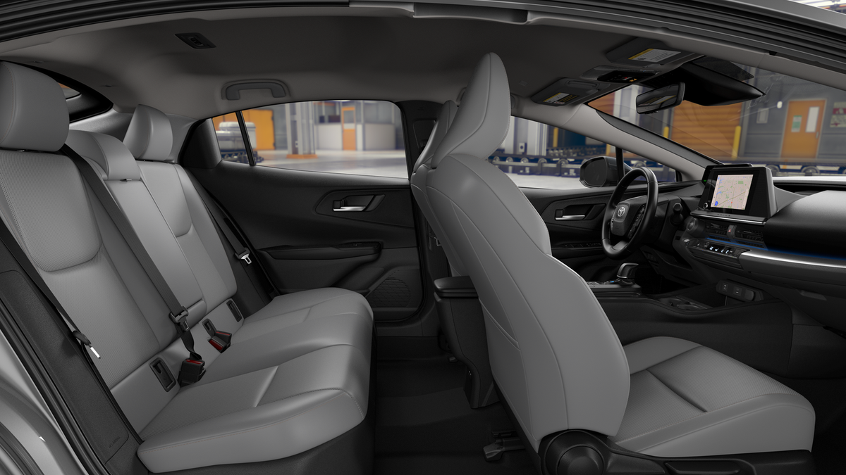 New 2027 Reservoir Blue Toyota  XLE AWD image 2