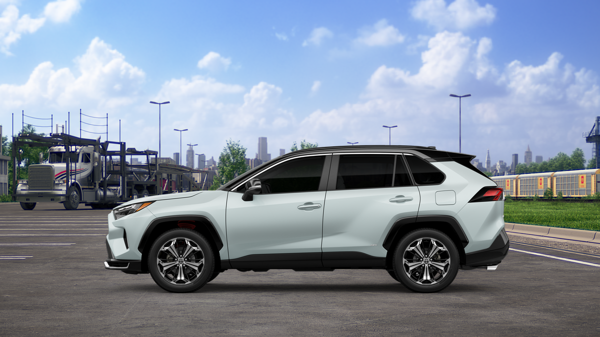 2025 Toyota RAV4 Hybrid XSE photo 3