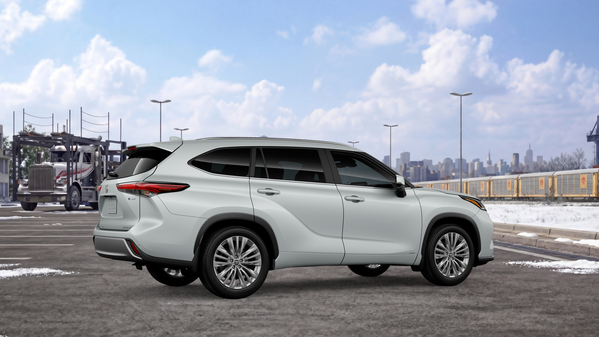 New 2026 Wind Chill Pearl <sup>1</sup> Toyota  Platinum image 13