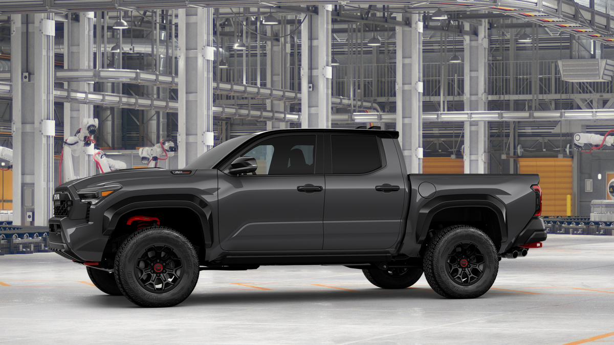 2025 Toyota Tacoma TRD Pro Double Cab photo 3