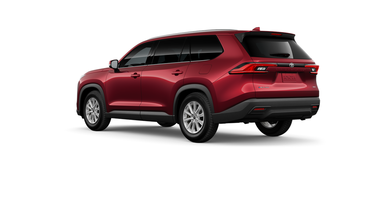 2026 Toyota Highlander Hybrid XLE photo 5