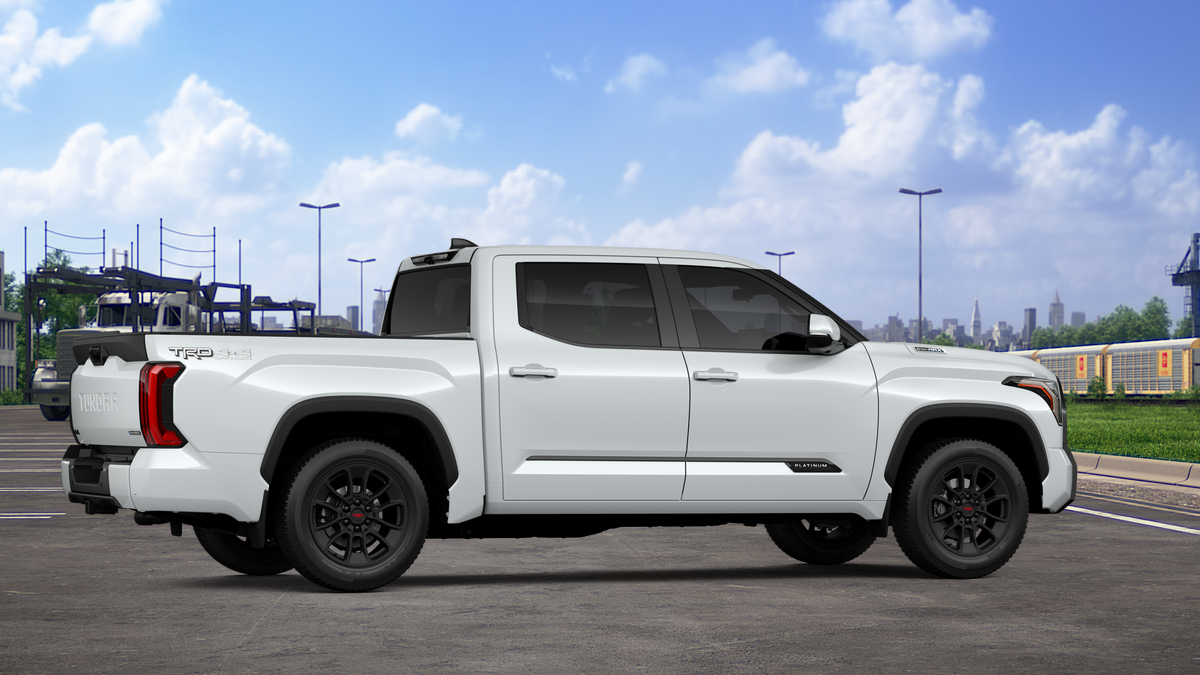 New 2026 Wind Chill Pearl <sup>1</sup> Toyota Tundra Platinum image 13