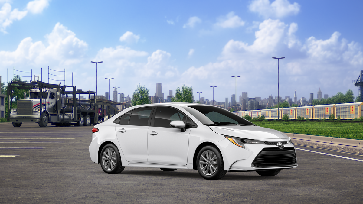 2026 Toyota Corolla LE photo 12