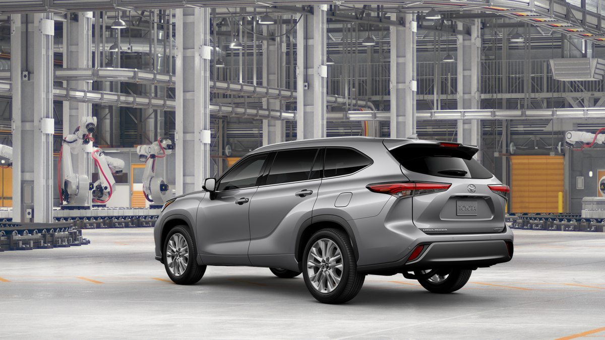 2025 Toyota Highlander Limited photo 8